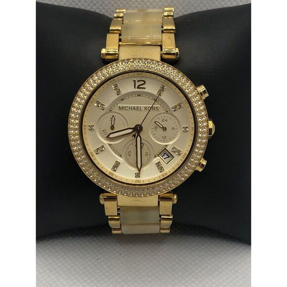 Michael Kors MK5632 Women's Stainless Steel Analog Champange Dial Watch LP121 - Picture 1 of 9